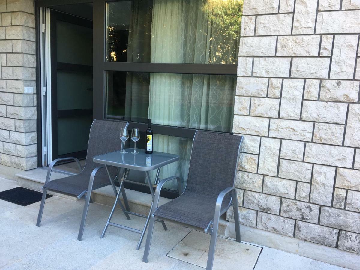 Apartmani Zuzic Porec Bagian luar foto