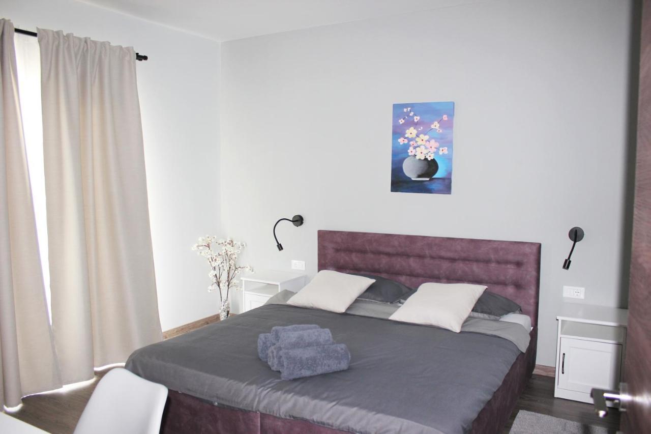 Apartmani Zuzic Porec Bagian luar foto