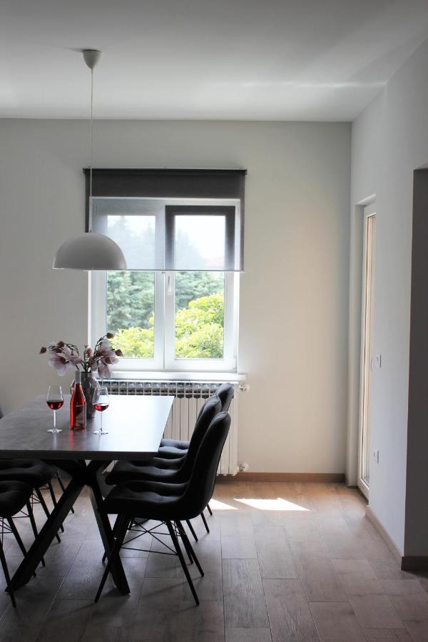 Apartmani Zuzic Porec Bagian luar foto