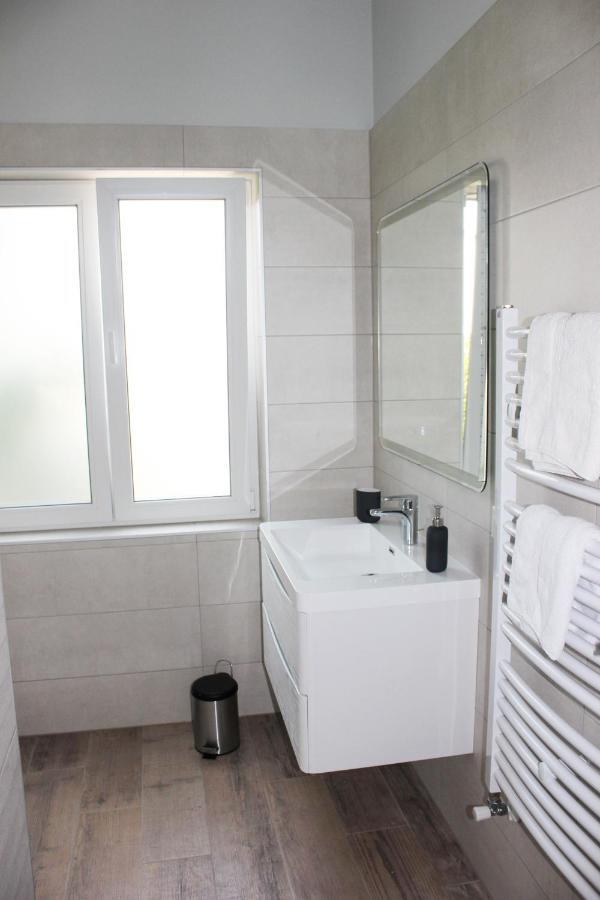 Apartmani Zuzic Porec Bagian luar foto